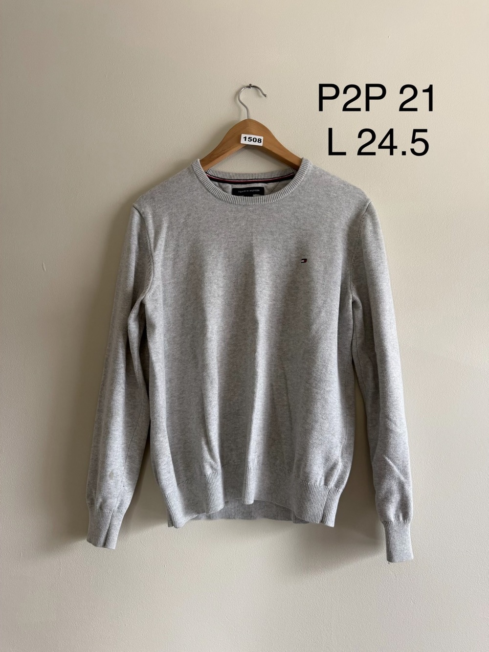 Tommy Hilfiger Grey Cotton Crewneck Sweater – Classic Preppy / Quiet Luxury